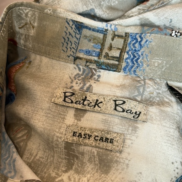 Batik Bay Easy Care Short Sleeve Size Small Hawaiian Shirt Flamingo Palm Tree - Picture 6 of 9